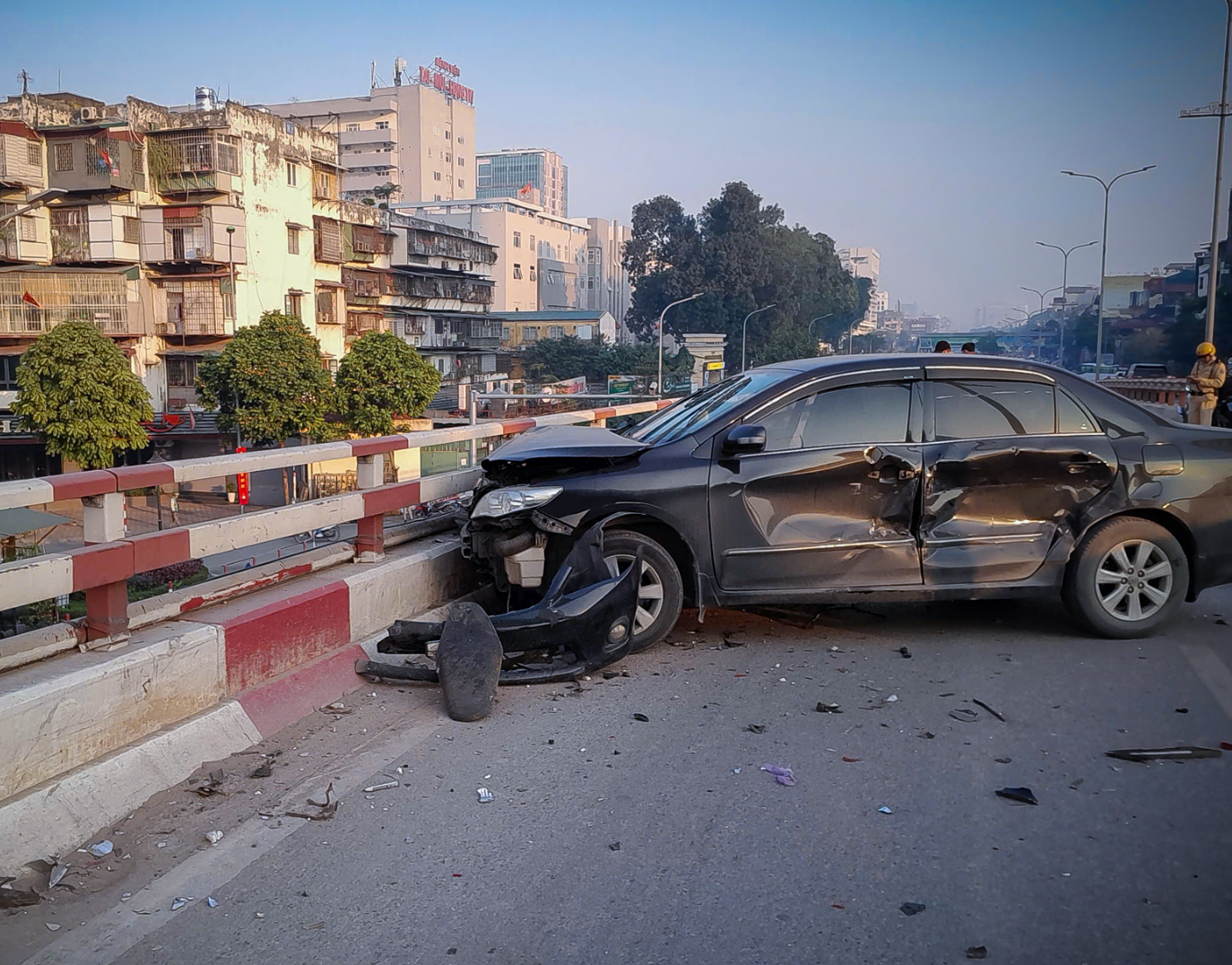 Gần TẾT rồi nhẹ chân ga 1 chút …