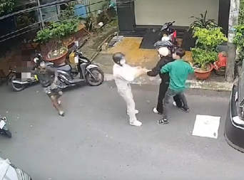 VIDE-0 KCN Tân Phú Thạnh, Hậu Giang : Nghe nói ck phát hjện vk … với Ny, ck rủ bạn đến 🔪🔪ny 😱