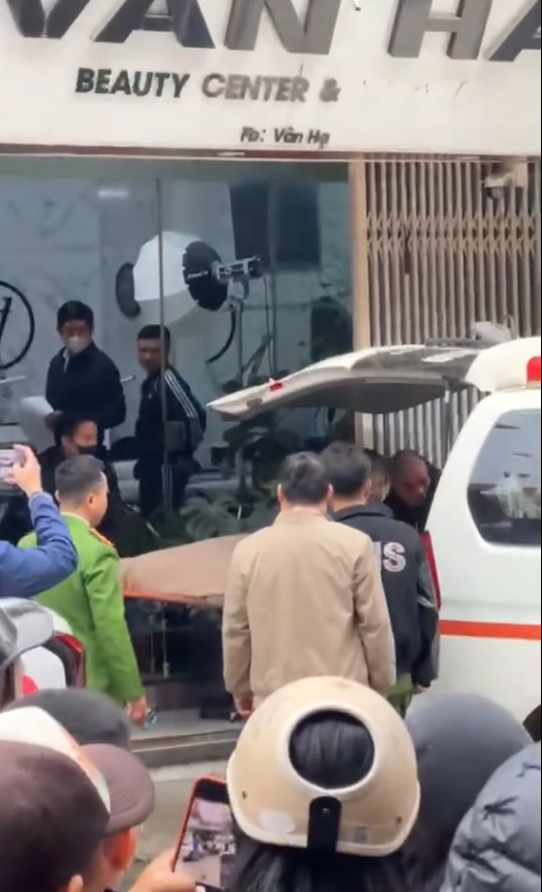 Thương tâm Đúng là hồng nhan bạc phận