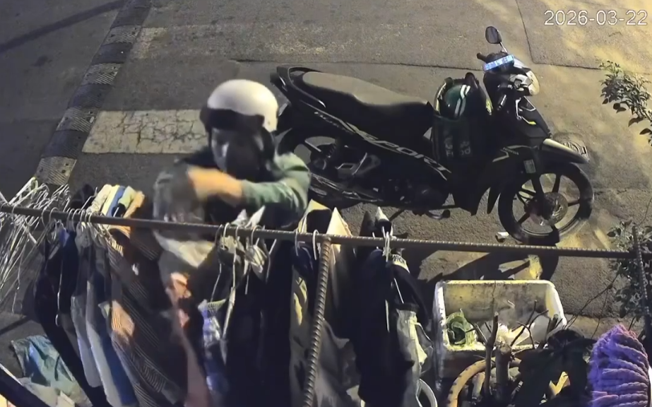 Thanh niên gần 3h sáng đi câu “Mực Khô” về ngâm rịu