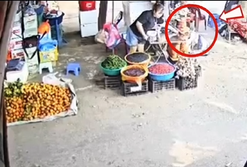 Chỉ vì mấy hộp măng ớt mà xém chút đi gặp các cụ